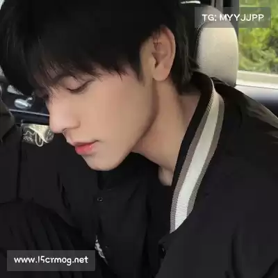 孔铃媚